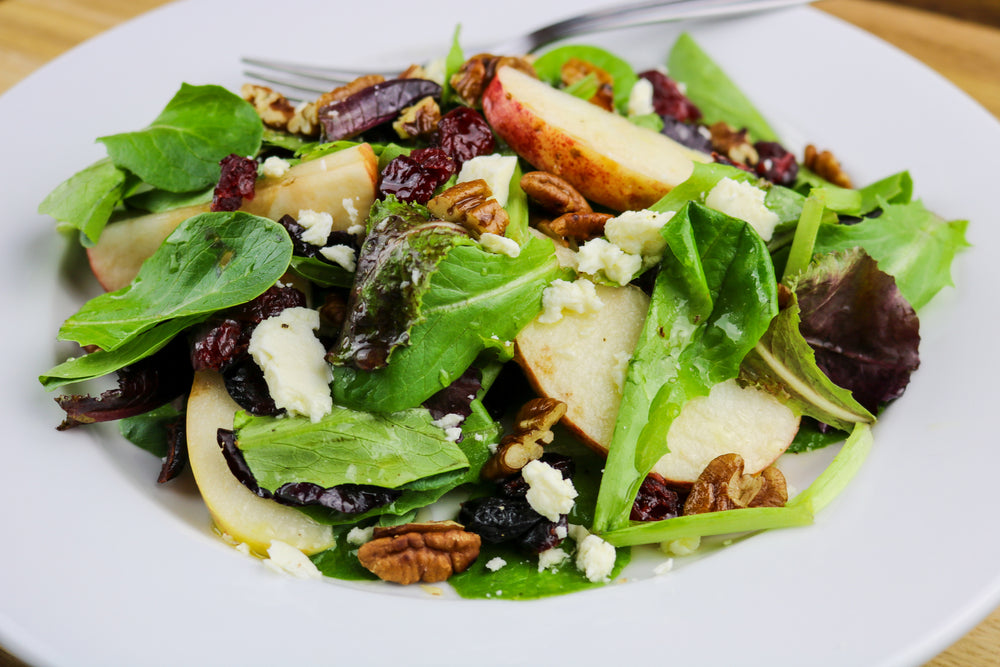 Green Salad with Oranges, Dried Cranberries, Pecans & Stilton Cheese